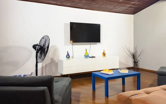 Casa espaçosa na Granja Viana