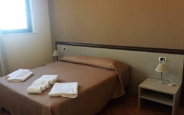 Villa Egadi con Piscina e Campo da Tennis