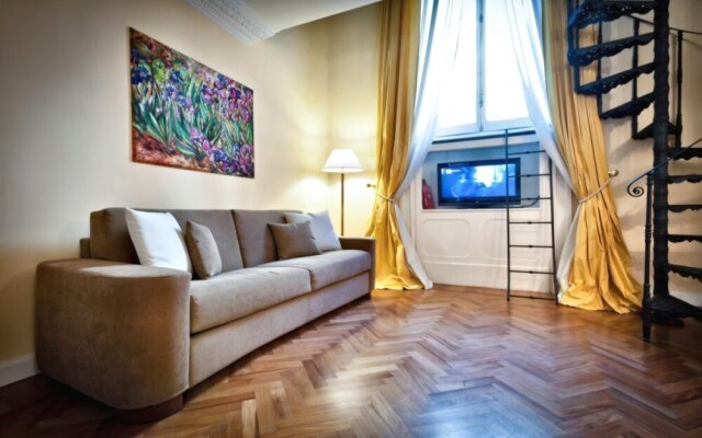 Boccaccio Apartment