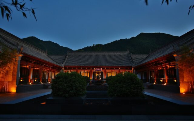ZuoYouKe Qinling West Brigade Hotel