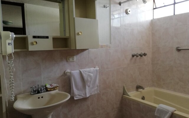 Mariana's Petit Hotel