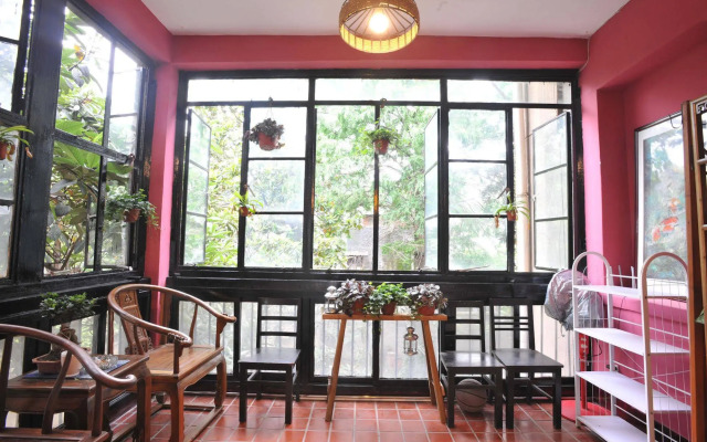 Impression of ROC Plum Garden Mansion