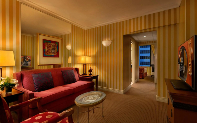 Executive Hotel Le Soleil