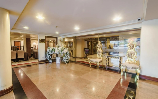 Villa Caceres Hotel