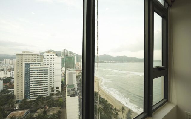 Trangs Beachfront Apartment Nha Trang