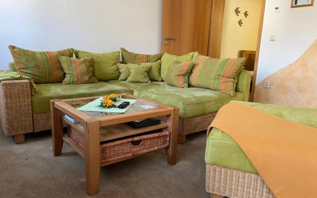 Ferienwohnung Elsterveilchen 100 m bis zur Soletherme und Theater