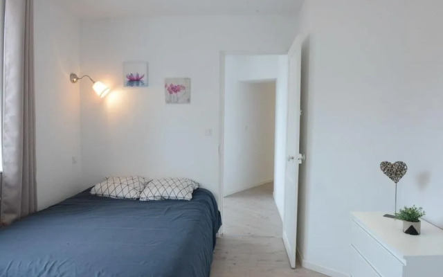 Appartement lumineux 3éme étage