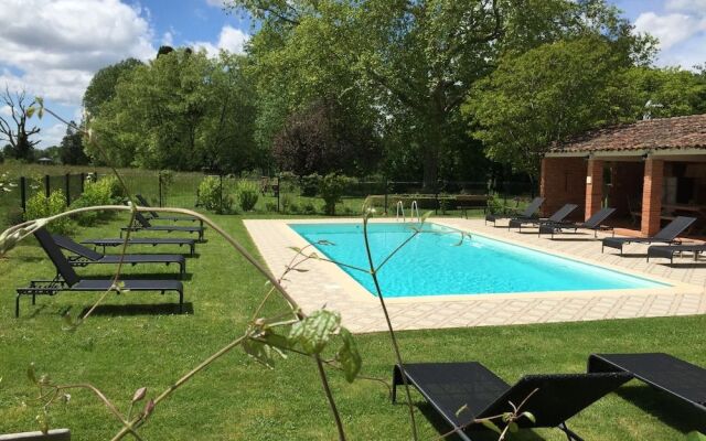 Domaine Du Buc, Le Chateau