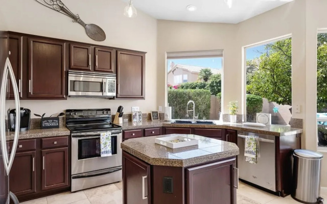 Amazing Home in Great Location W/backyard Oasis!