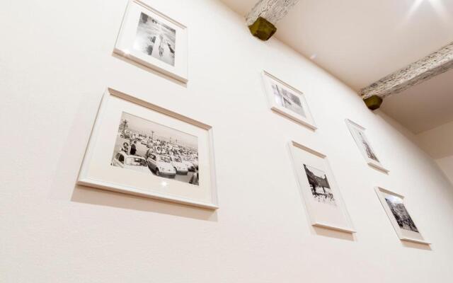 Santa Maria Novella 6 sleeps near the central station