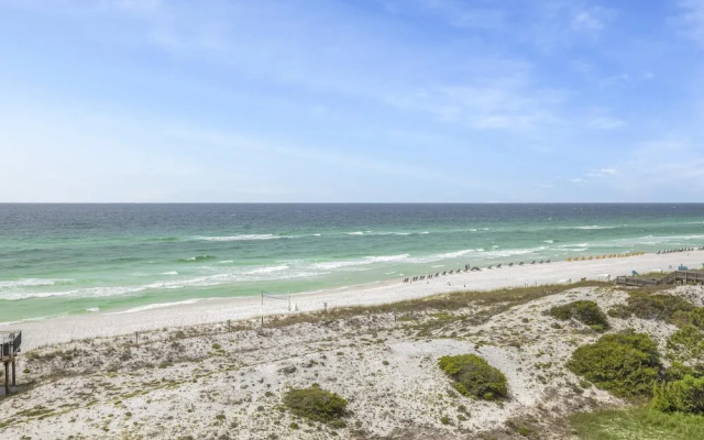 Beachside One 4064