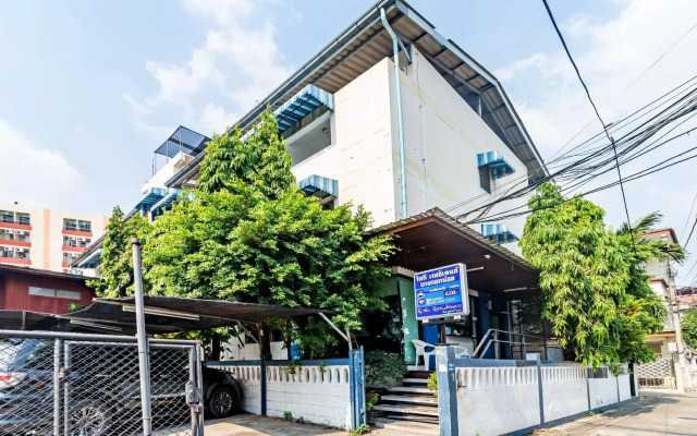 Riski Residence Bangkok-noi (Wasit Apartment)