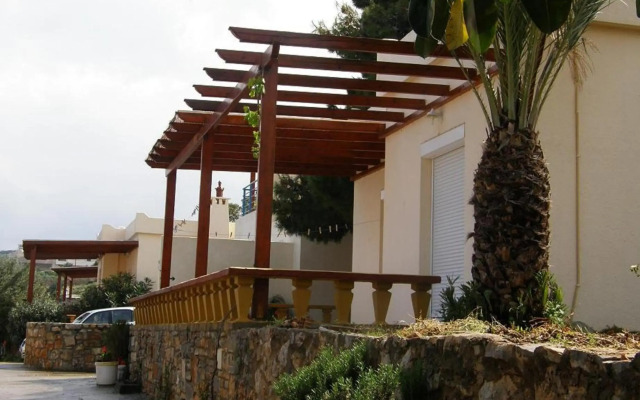 Poppy Villas