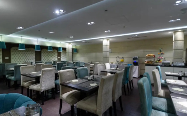 La Prima Fashion Hotel