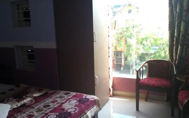 Khách Sạn Thiên Hà – Guest Rooms – Ho Chi Minh City