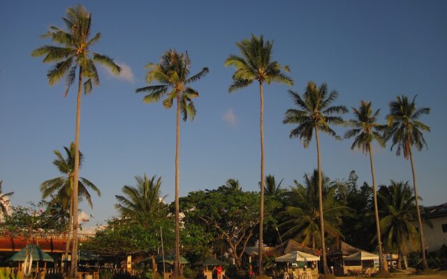 The Emerald Playa