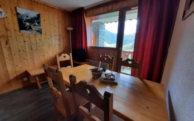 Appartement Les Menuires, 2 pièces, 6 personnes - FR-1-452-97