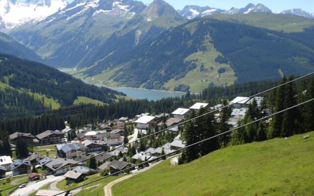 Gasthof Edelweisshaus (Königsleiten) Zillertal Arena