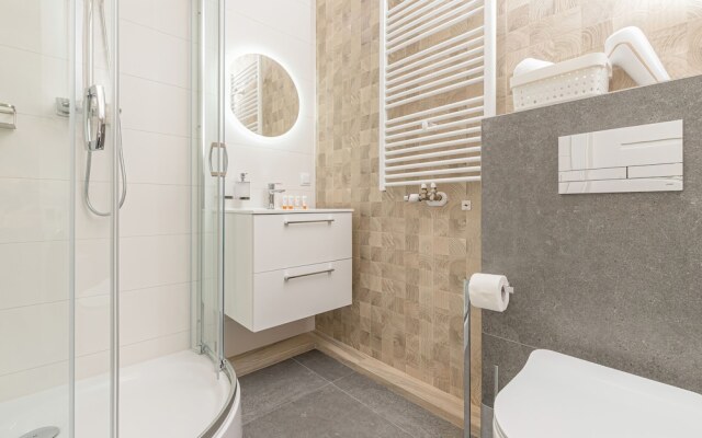 Apartment Zeromskiego Gdynia by Renters