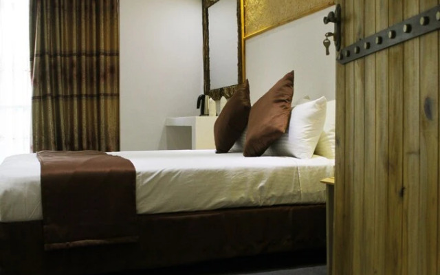The Tenth Hotel