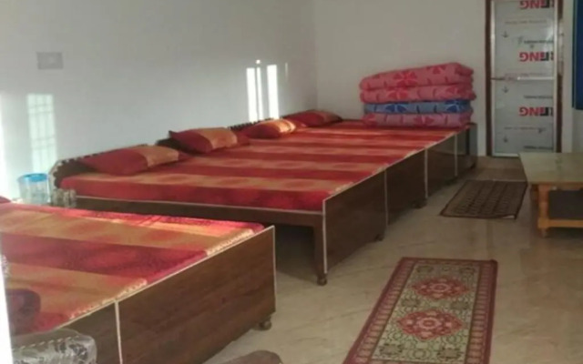 HOTEL PUSPWAN AND RESTAURANT by StayApart