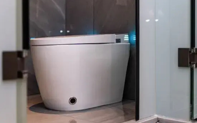 Grand Rezen Hotel Tekesi