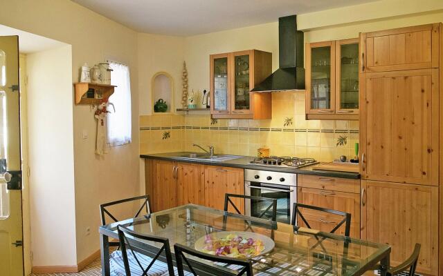 Alluring holiday home in Cazouls D'hérault with pool