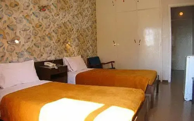 hotel fadira