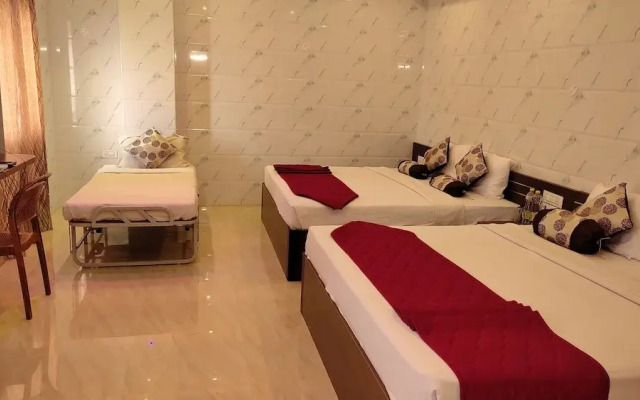 Sri Maharaja Residency