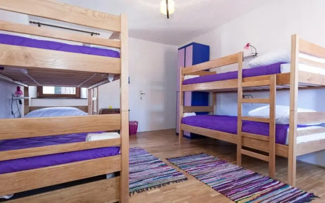 Four Corners Hostel