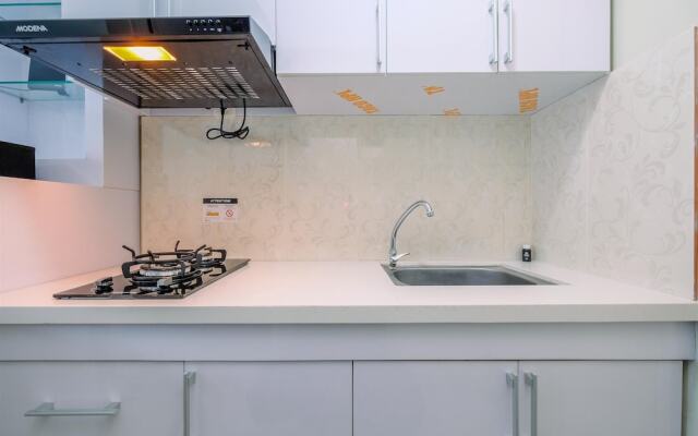 Nice And Comfy Studio At Springlake Summarecon Apartment