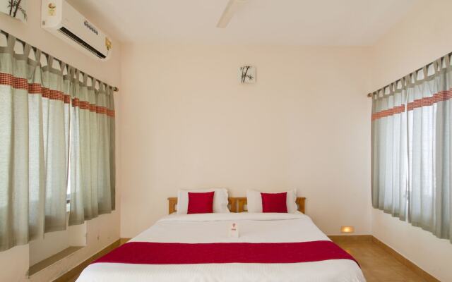 OYO 12433 Home Sea View 2BHK Near Rock Beach