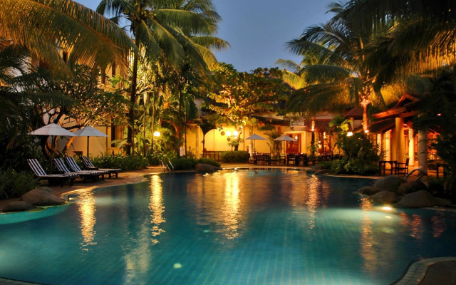 Settha Palace Hotel