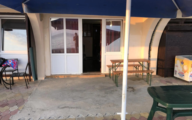 Elling 8 na Azovskoy