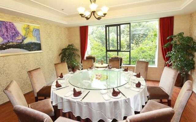 Chengdu Beautiful Sky International Hotel