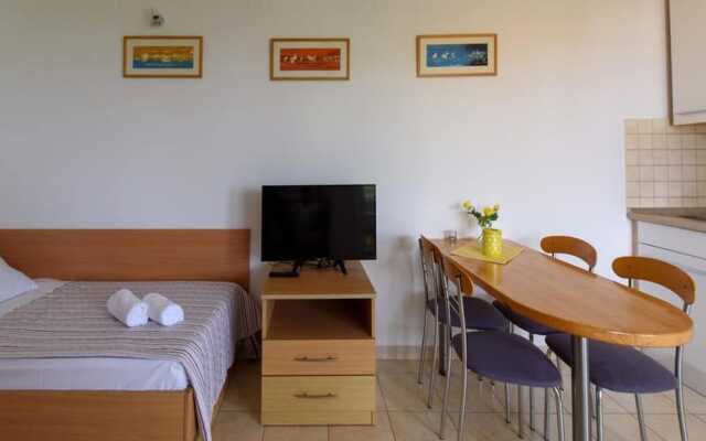 Simplistic Apartment in Sukosan With Balcony