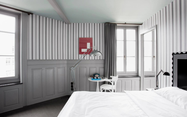 Boutique & Art Hotel Helvetia – Guest Rooms – Zurich
