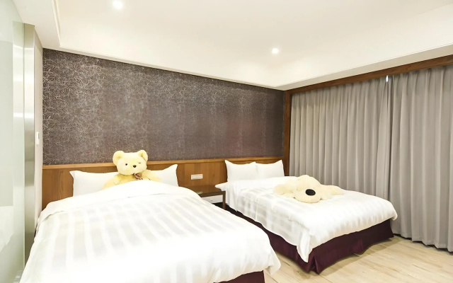 eHOME Hotel