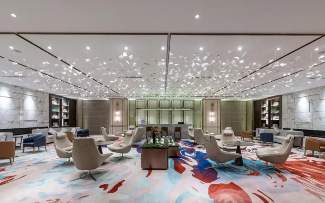 Auto City Ruili Hotel