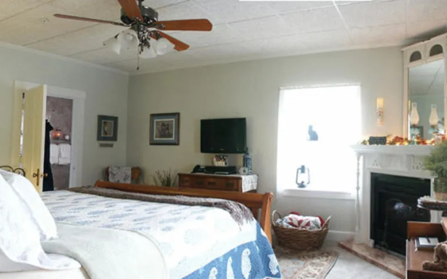 Westview Bed & Breakfast