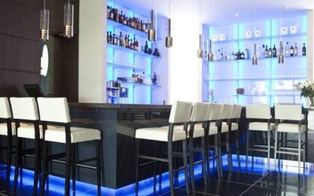 Blue Woods Hotel - Deerlijk