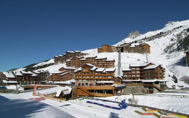 Modern Apartment in Meribel near Ski Area