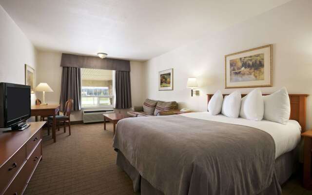 Super 8 By Wyndham Slave Lake Ab
