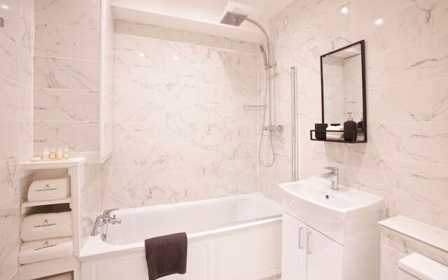 Avari Apartments - Winchester Collection