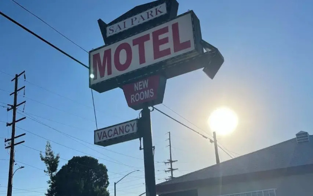 Sai Park Motel
