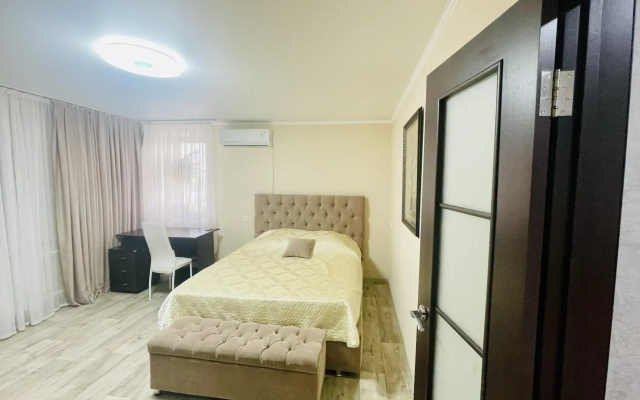 Квартиры посуточно в Нижнекамске на пр-те Вахитова, д. 23