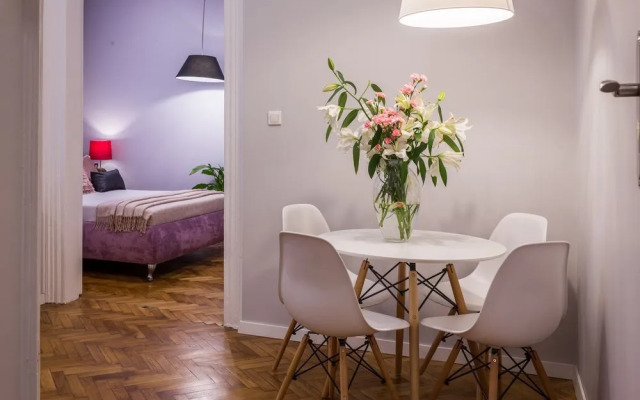 Fragola Between Old Town and Jewish Quarter