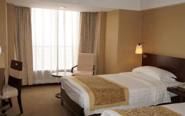 Dong Fang Hotel