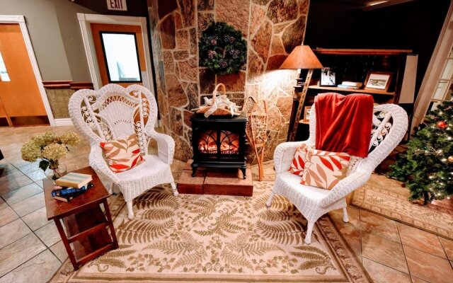 The Burleigh Falls Inn & Suites