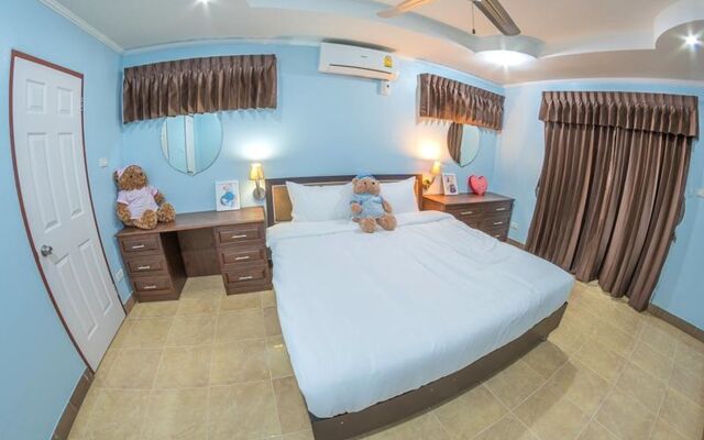 Empire Villa